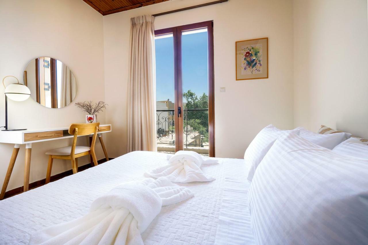 Metropolis House Feriehus Chania (Crete)